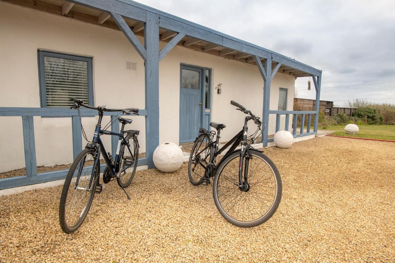 Beachcomber Cottages باليكونيلي المظهر الخارجي الصورة