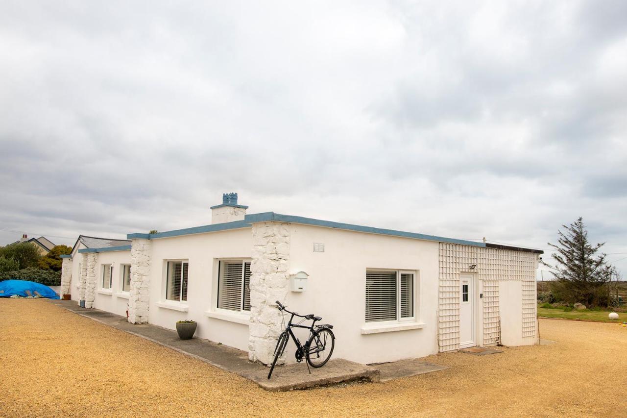 Beachcomber Cottages باليكونيلي المظهر الخارجي الصورة