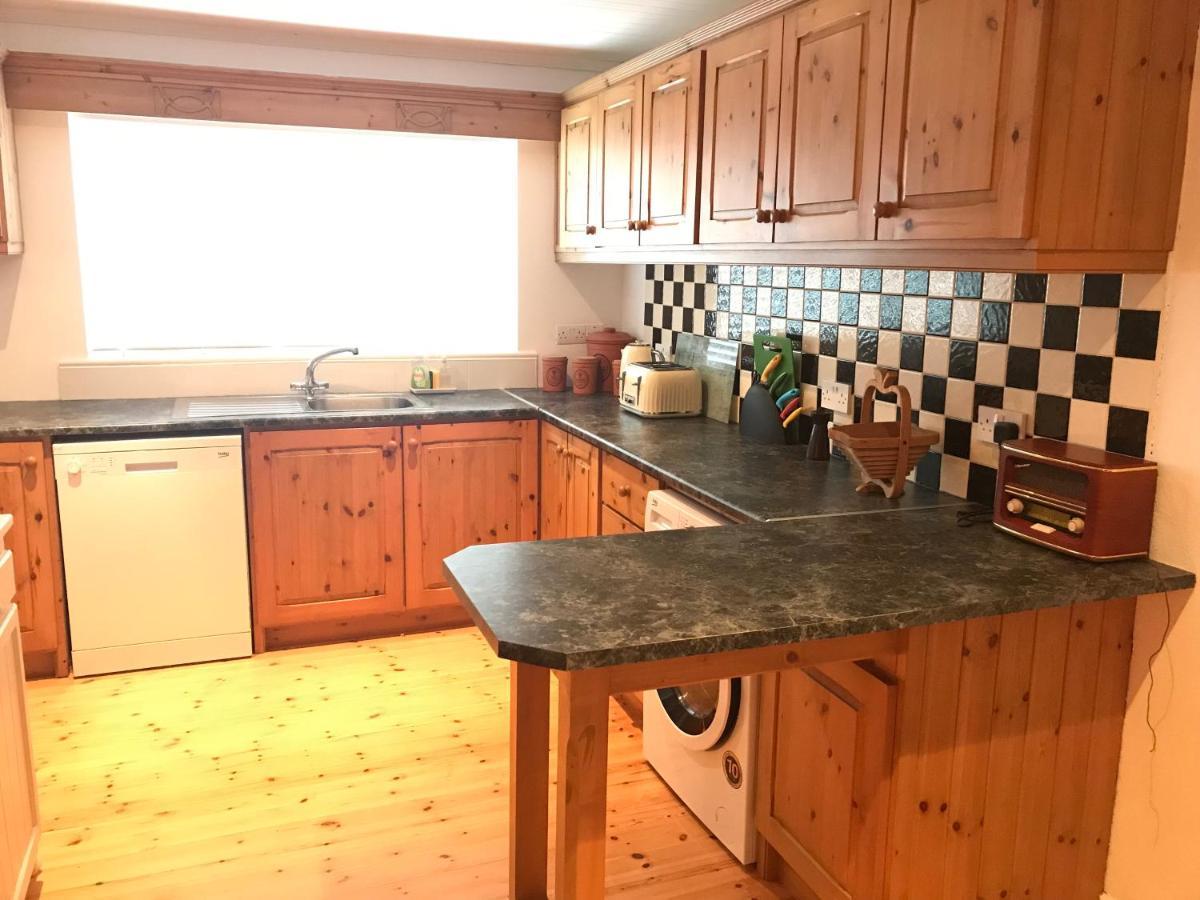 Beachcomber Cottages باليكونيلي المظهر الخارجي الصورة